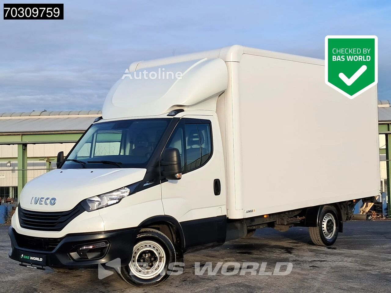 Автофургон < 3.5т IVECO Daily 35S16 Ladebordwand Automatik 160PS Koffer Klima Kamera Eur - Autoline