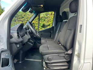 شاحنة مقفلة < 3.5طن Mercedes-Benz Sprinter 519 L2 3.0 CDI Automaat | Bakwagen |Laadklep | 3500KG A