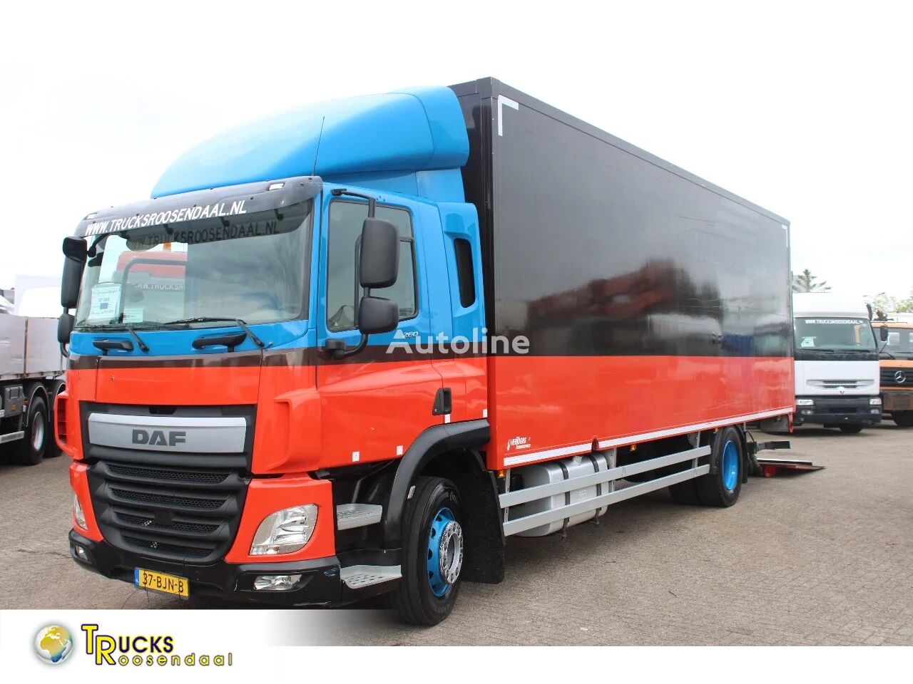 вантажівка фургон DAF CF 260 + EURO 6 + LIFT + 19T