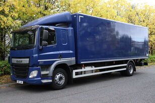 camion fourgon DAF CF 260 MANUAL SLEEPER 4X2 28FT BOXVAN (2017)