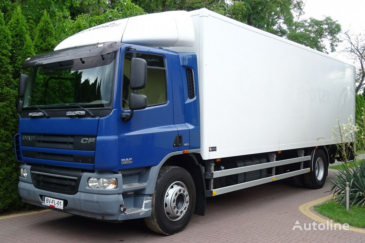 DAF CF 65.220  camión furgón