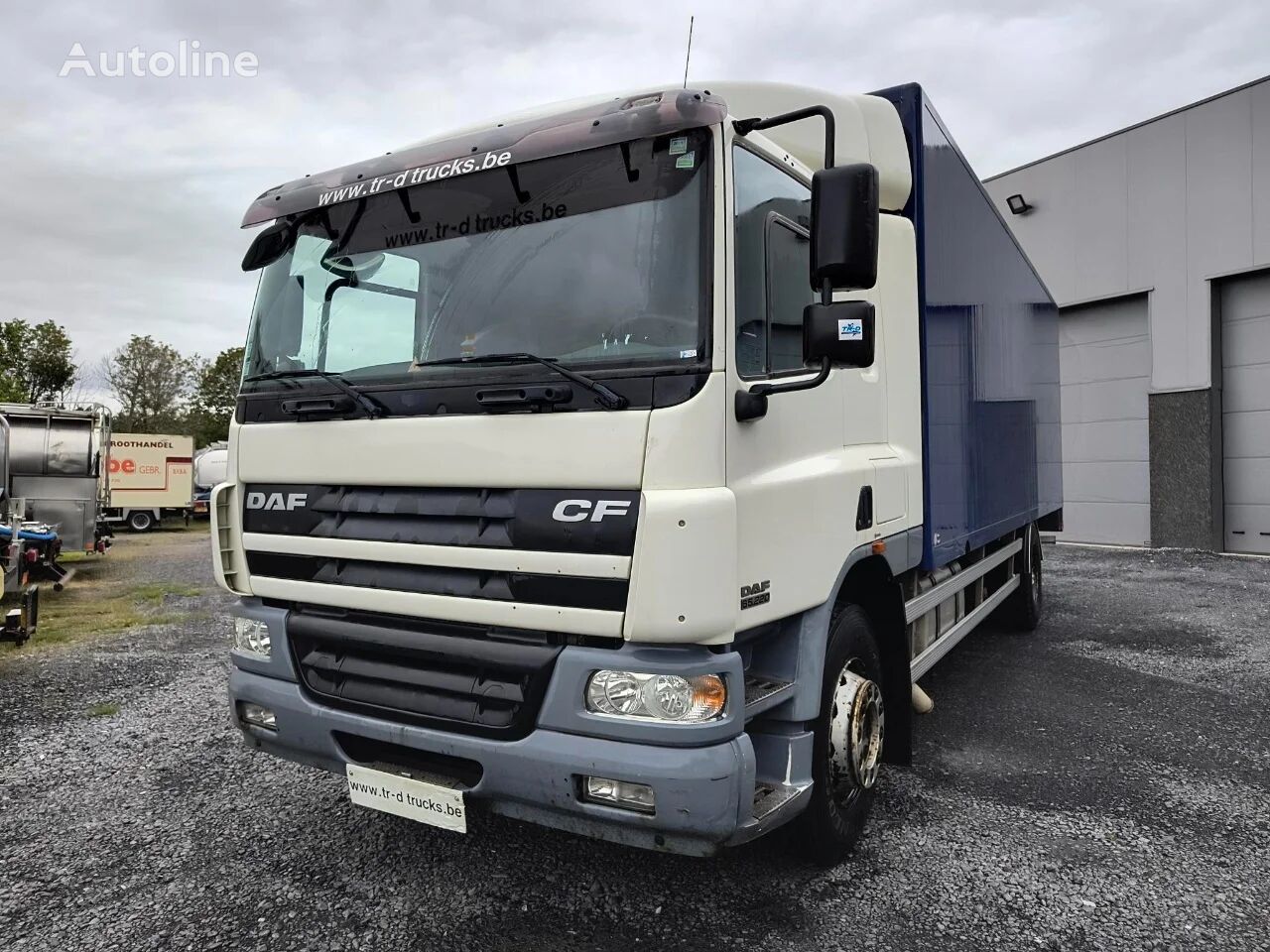 DAF CF 65.220 CASE - D'HOLLANDIA 2000 KG - 269200 KM camión furgón