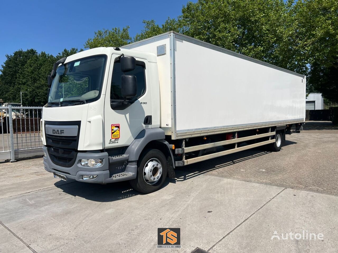 автофургон DAF FA LF 230 AUTOMATIC - 16 TON - EURO 6 - KOFFER 9,4M - TOP!