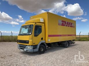 شاحنة مقفلة DAF FA LF45.220 4x2