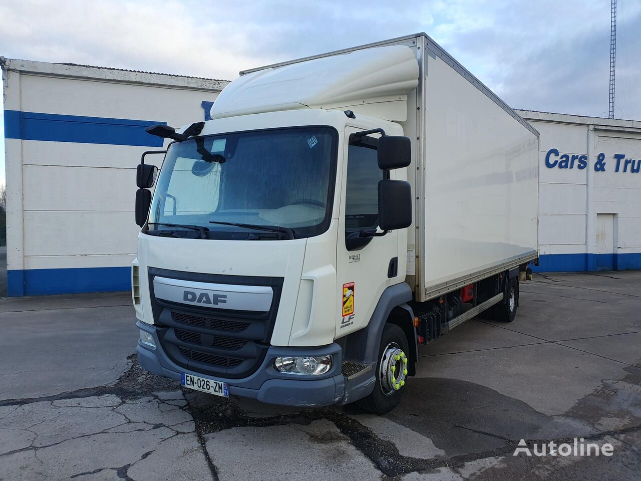 camion fourgon DAF LF 180 FA