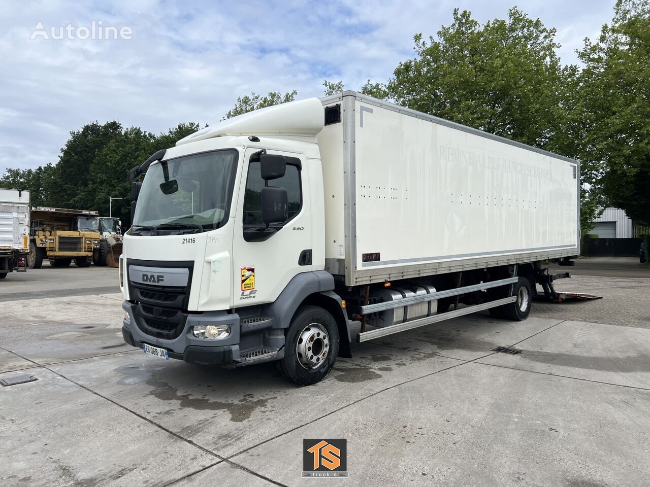 DAF LF 290 - 14 TON - 8.60Meter - LADEBORDWAND - TOP dobozos teherautó