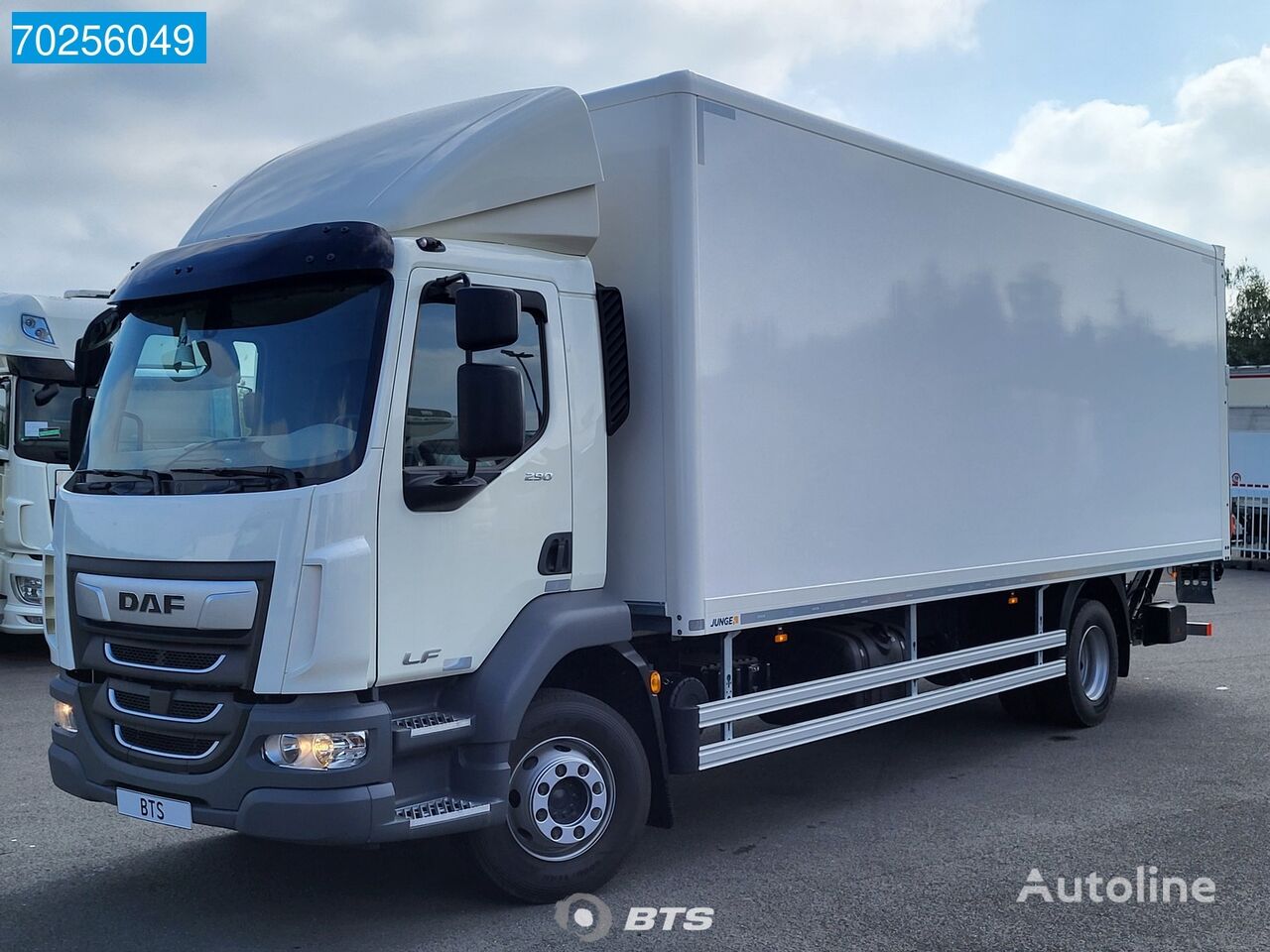 new DAF LF 290 4X2 16Tonner Ladebordwand ACC Junge Aufbau Euro 6 box truck