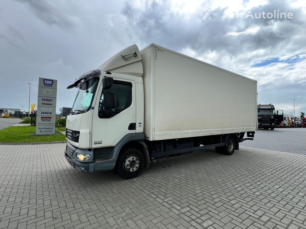 sunkvežimis furgonas DAF LF 45 .180 4x2 Bakwagen Box truck