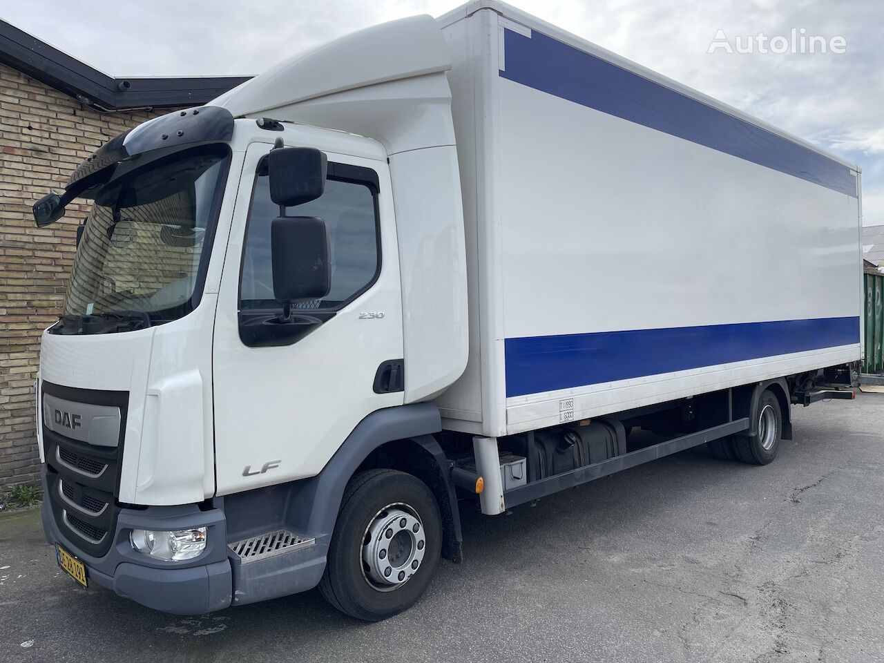 автофургон DAF LF230