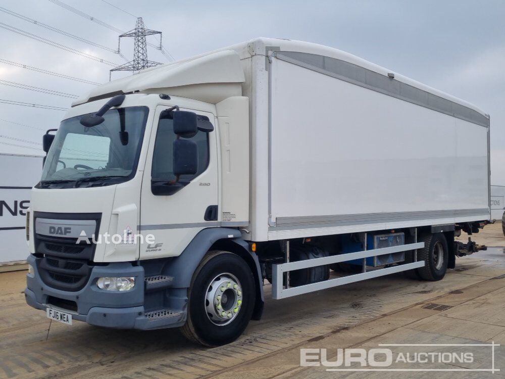 вантажівка фургон DAF LF280