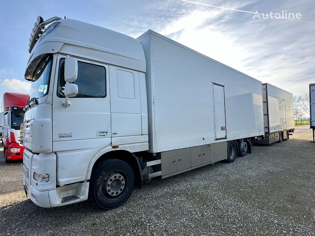 DAF XF 105 XF105. box truck