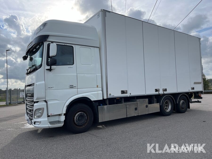 автофургон DAF XF 530 skåp