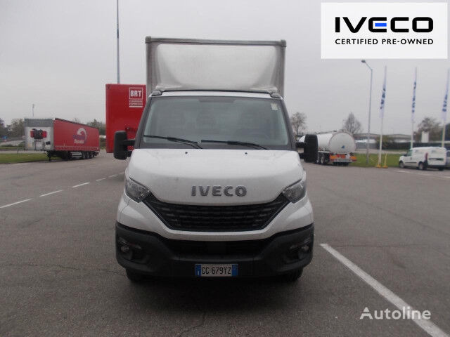 nákladní vozidlo furgon IVECO 35C14H