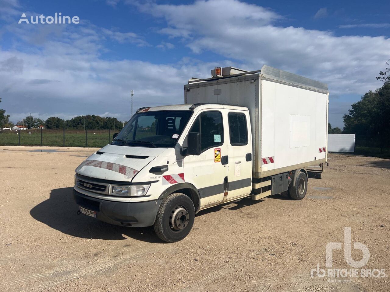 IVECO DAILY 65C17 4x2 Camion Fourgon Koffer-LKW