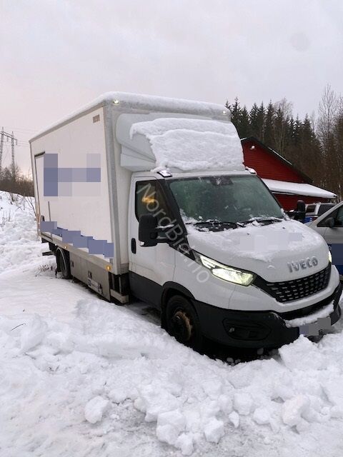 IVECO DAILY 70C21 *ONLY 95tkm *LIFT *BOX HEATING box truck