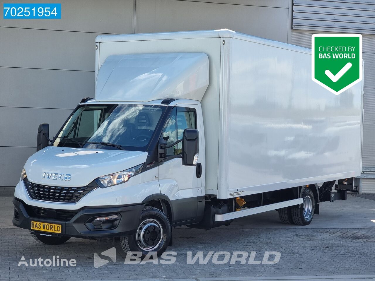 IVECO Daily 72C21 Automaat 7Tons Bakwagen met Laadklep Luchtvering Cam kravas automašīna furgons