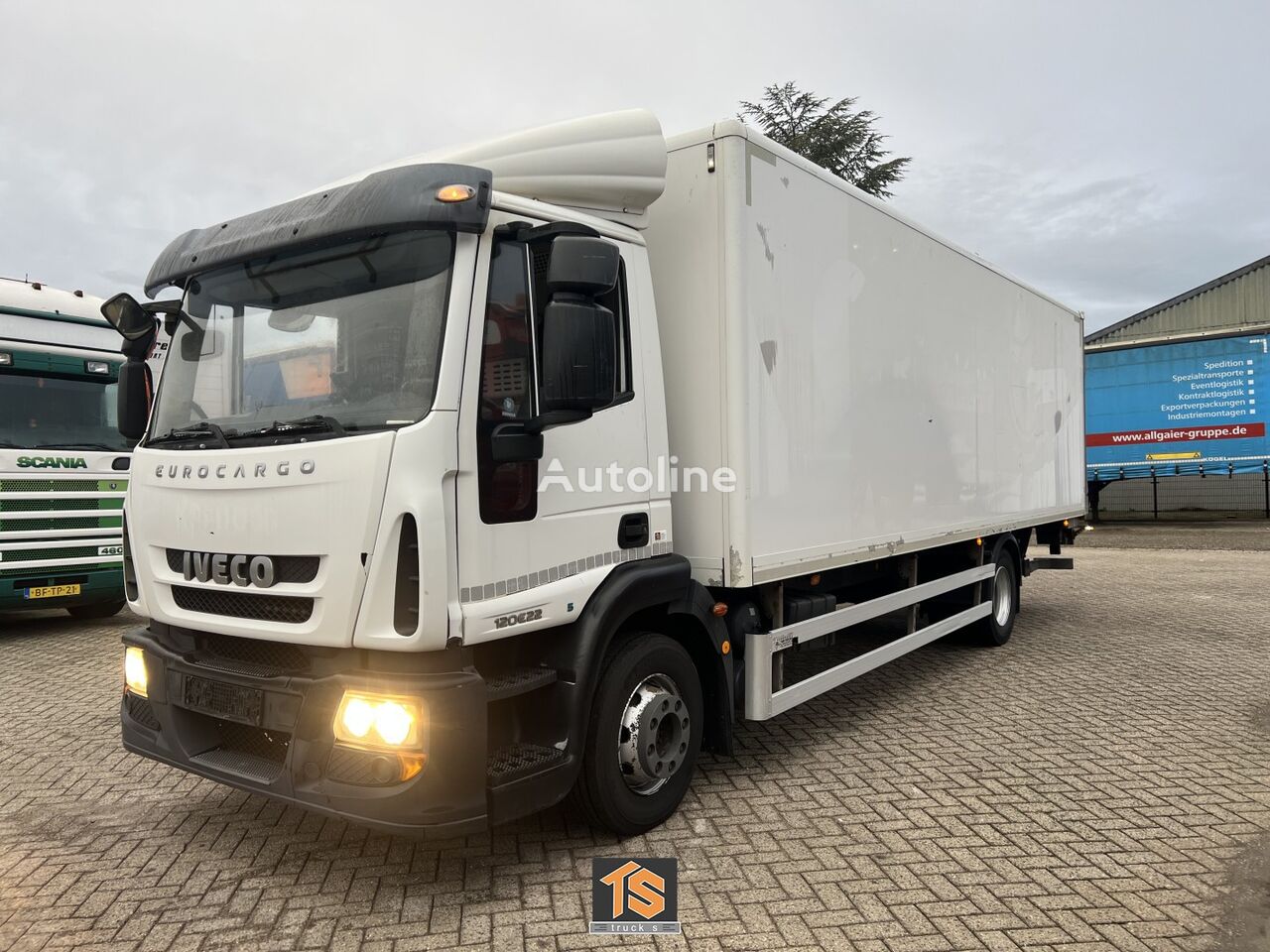 furgoonveok IVECO EUROCARGO 120E22 - EURO 5 - AUTOMATIC - LADEBORDWAND - BELGIUM T