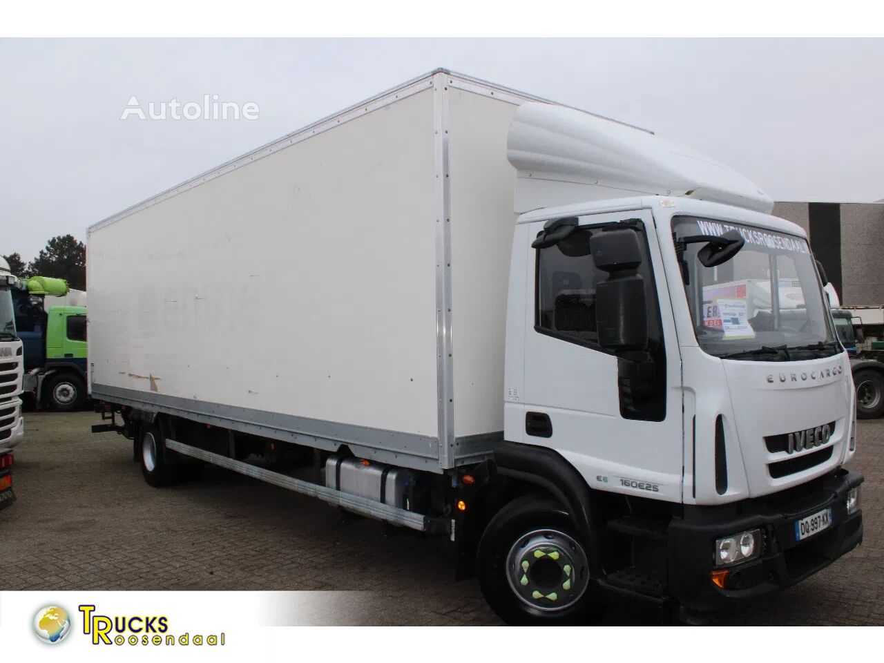 شاحنة مقفلة IVECO Eurocargo 160e25 + lift + euro 6