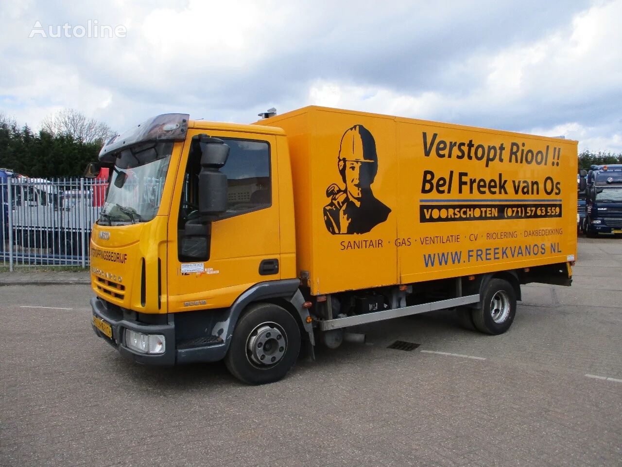 IVECO ML 90 EUROCARGO 90 E 18 box truck