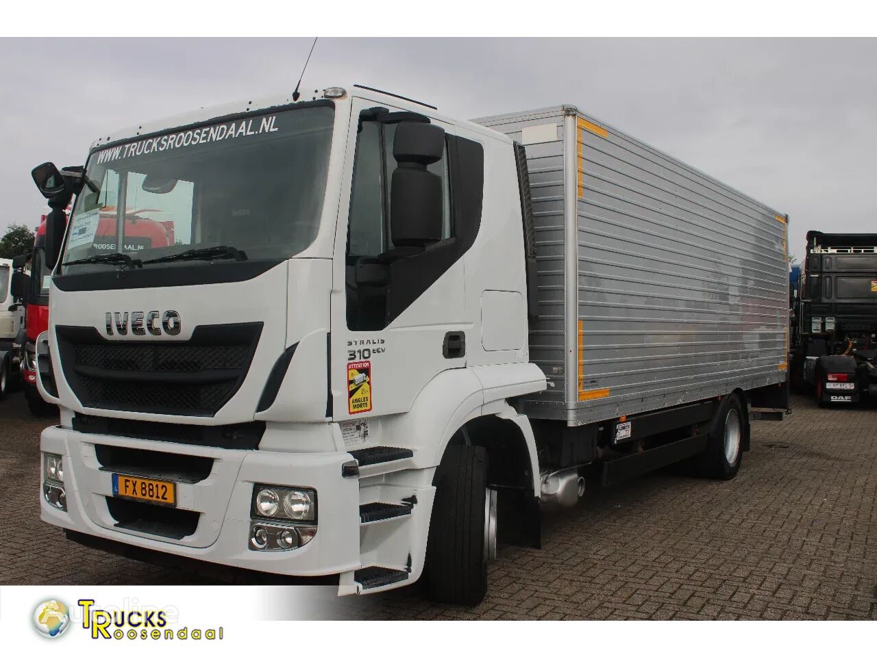 φορτηγό κόφα IVECO Stralis 310 + EURO 5 + 19T +manual + 4 x in stock