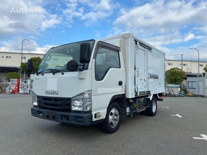 شاحنة مقفلة Isuzu ELF