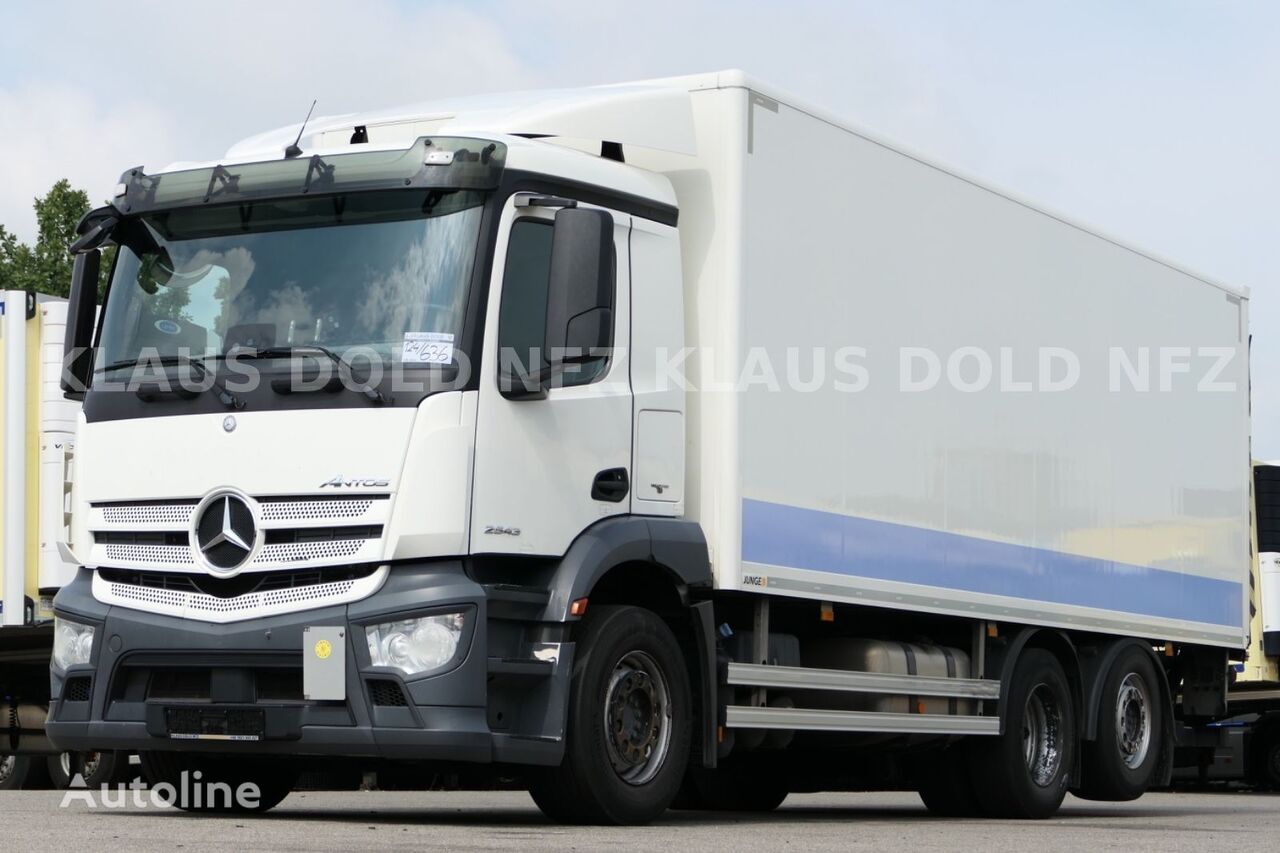 ciężarówka furgon Junge Mercedes-Benz Antos 2543 Koffer Retarder Vollluft Liftachse