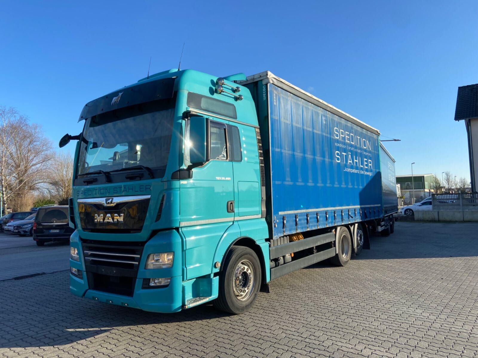 camion fourgon MAN 26.460 XXL Haus Festaufbau /Tüv7/2024