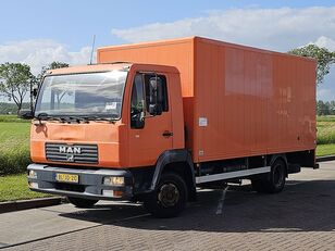 شاحنة مقفلة MAN 8.160 L2000