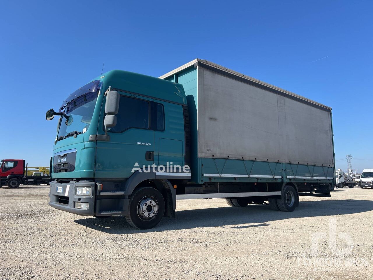 camion furgon MAN TGL 12.220 4x2