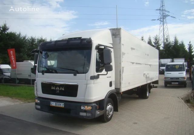 camion furgon MAN TGL 12-220 8.10M