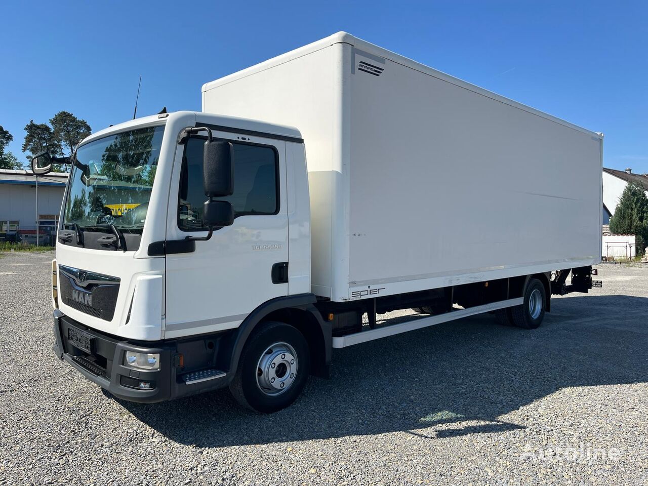 автофургон MAN TGL 12.250