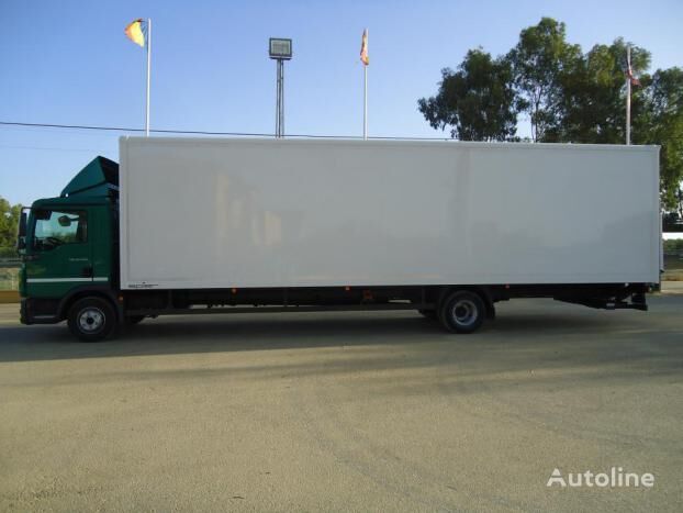 MAN TGL 12 250 box truck