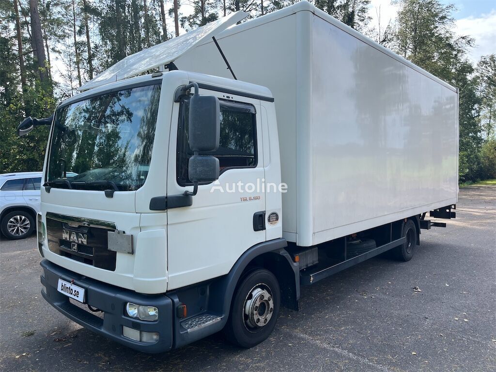 MAN TGL 8.180 box truck