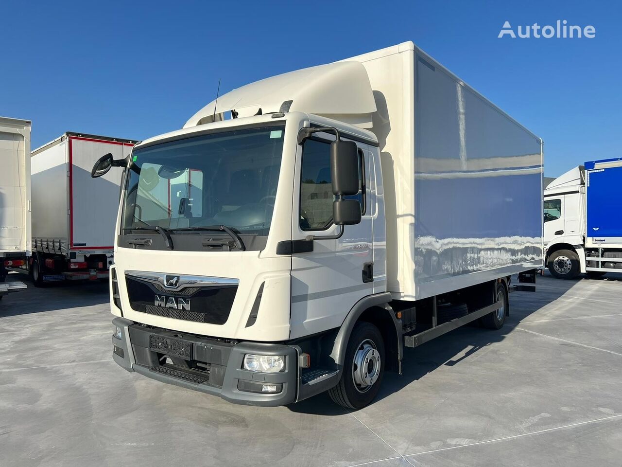 MAN TGL 8.190 box truck