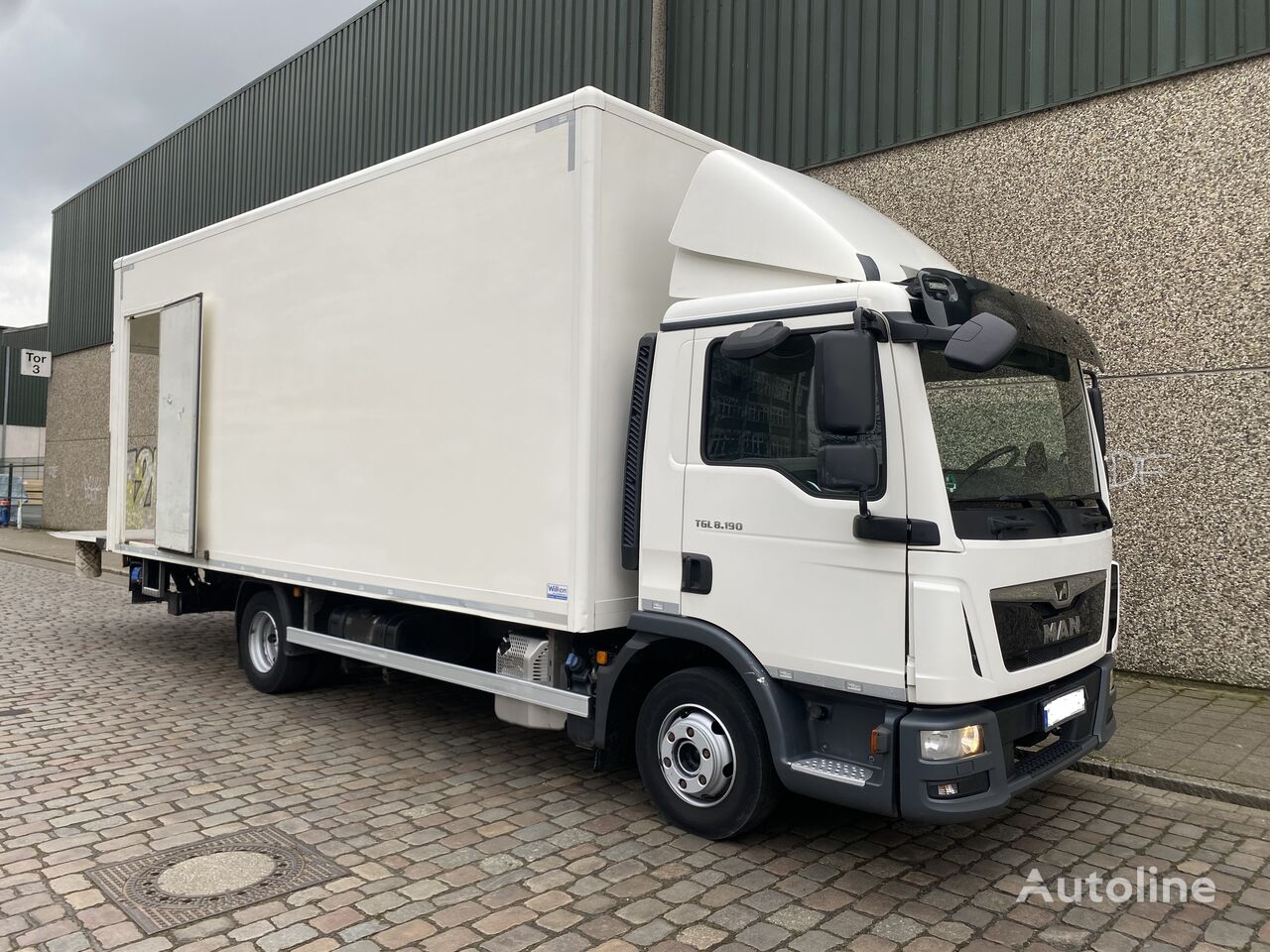 MAN TGL 8.190 BL ,  Seitentür , MBB Lift , 225 / 75 R17,5  , TOP box truck - Autoline