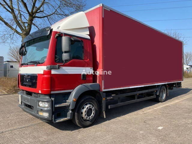 MAN TGM 18.290 Euro 5 / Automatic / Lift camión furgón