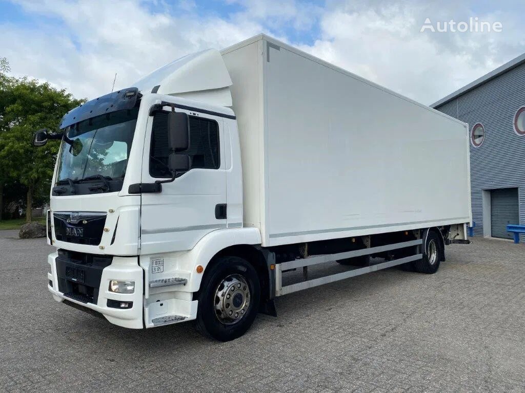 camion fourgon MAN TGM18.290 / NAVI / CLOSED BOX / PLATFORM 1500KG / ONLY:529897 KM