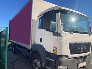 MAN TGS 26.320 box truck