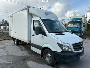 Mercedes-Benz 1117L box truck