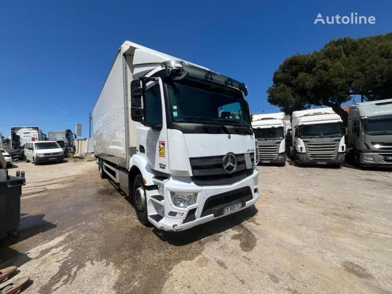 Mercedes-Benz ANTOS 1824 box truck