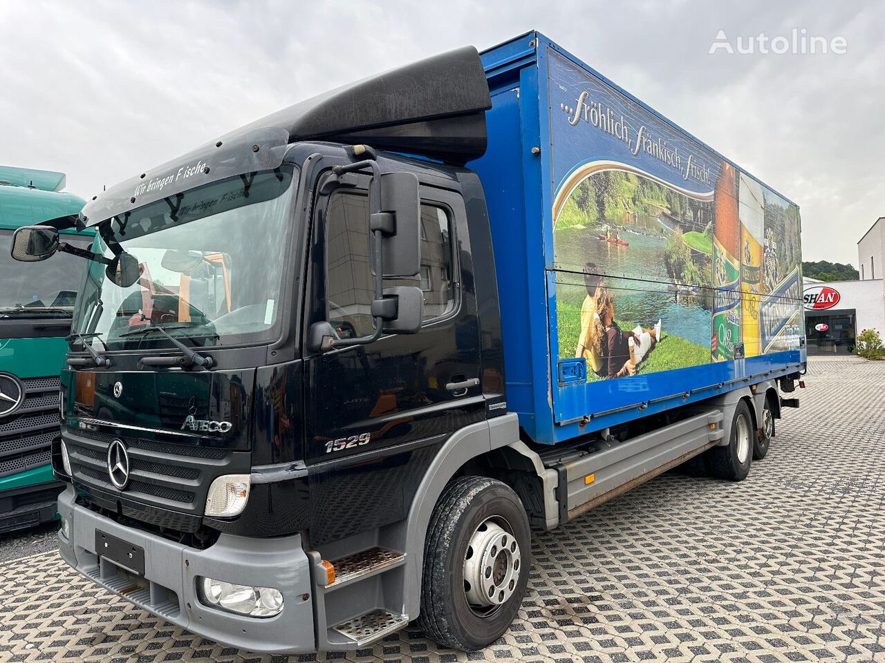 camion fourgon Mercedes-Benz ATEGO 1529