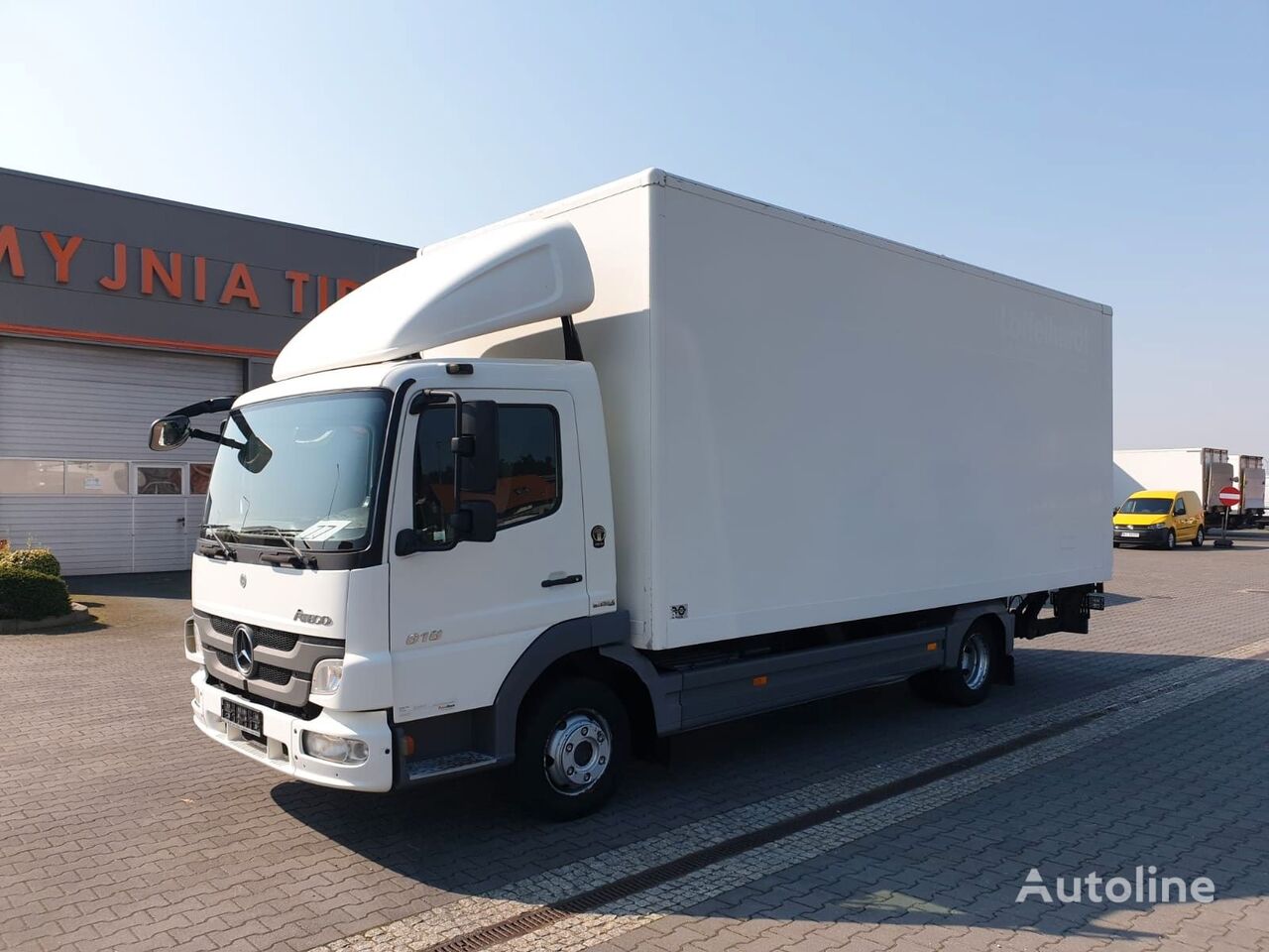 شاحنة مقفلة Mercedes-Benz ATEGO 818 EURO 5 KOFFER+LBW DEUTSCHER LKW LUFT