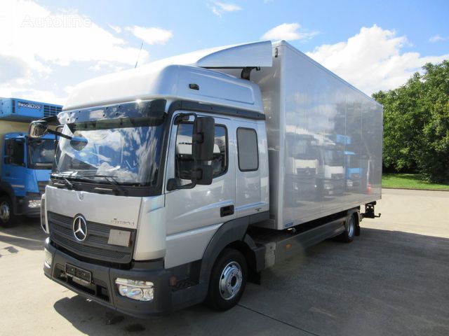 شاحنة مقفلة Mercedes-Benz ATEGO 818 L