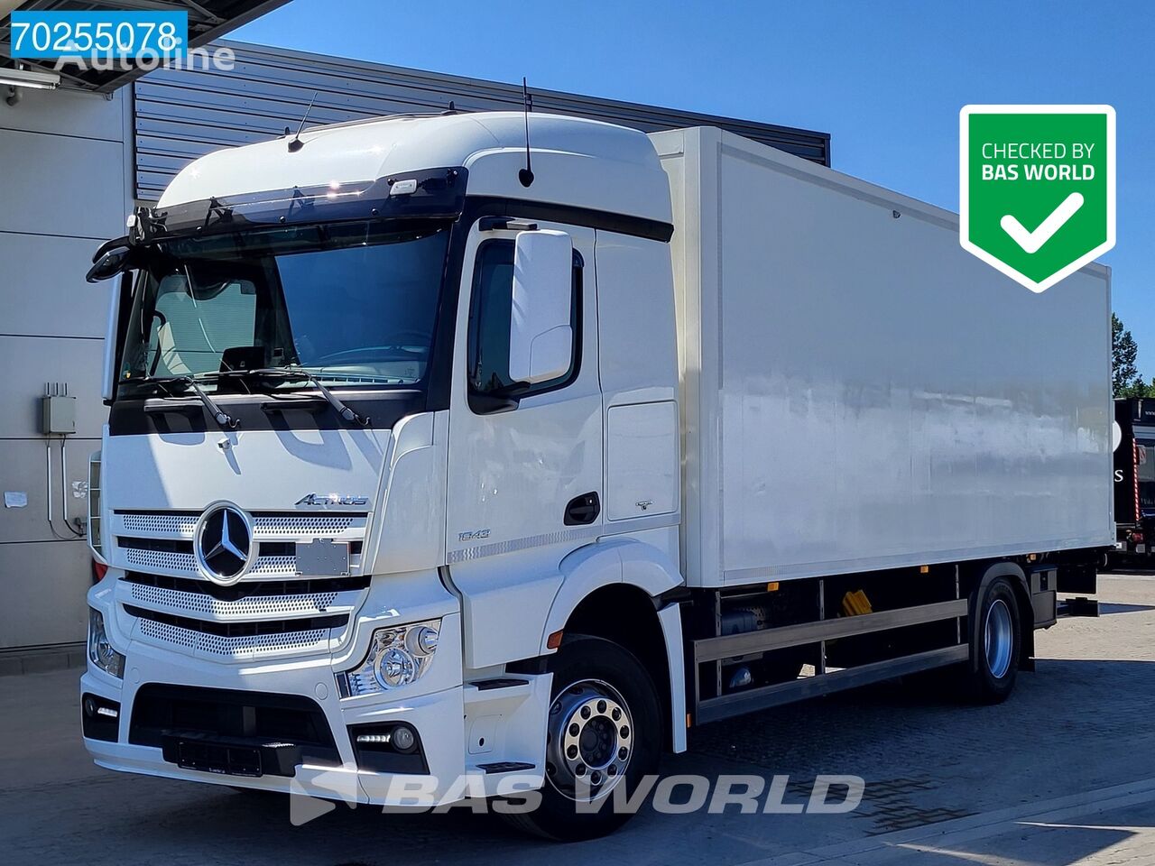 Mercedes-Benz Actros 1843 4X2 18tons Retarder Ladebordwand ACC Navi Euro 6 kamion furgon