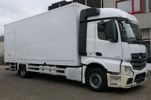 truk box Mercedes-Benz Actros 1936 | 2Tanks | 397982Km | 2017 | Dhollandia 1500Kg | Nav