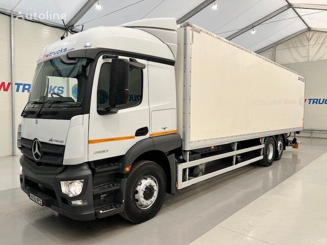 Mercedes-Benz Actros 2530  box truck