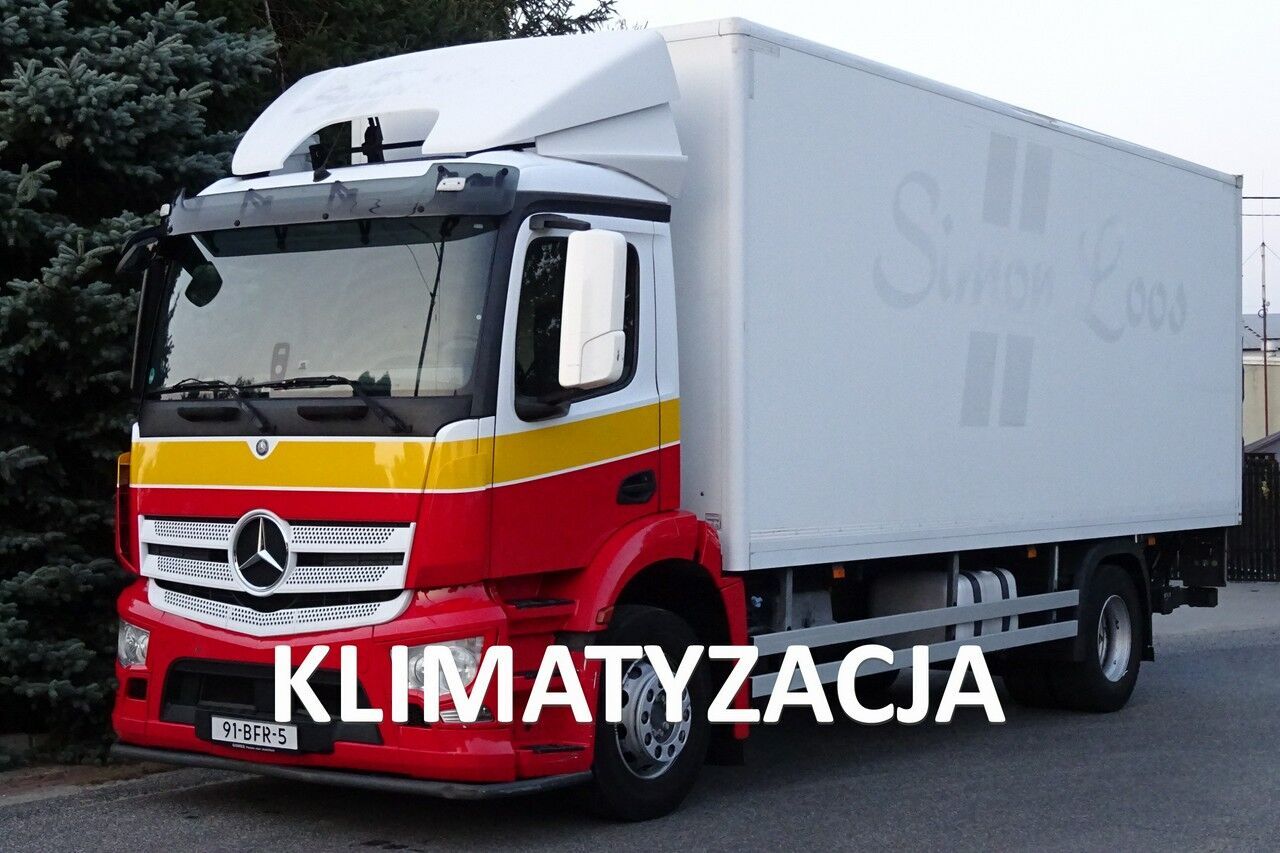 Mercedes-Benz Antos 1832 box truck