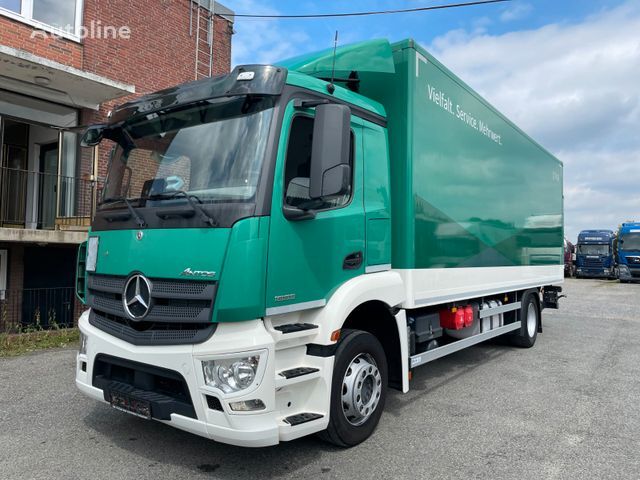 Mercedes-Benz Antos 1833  box truck