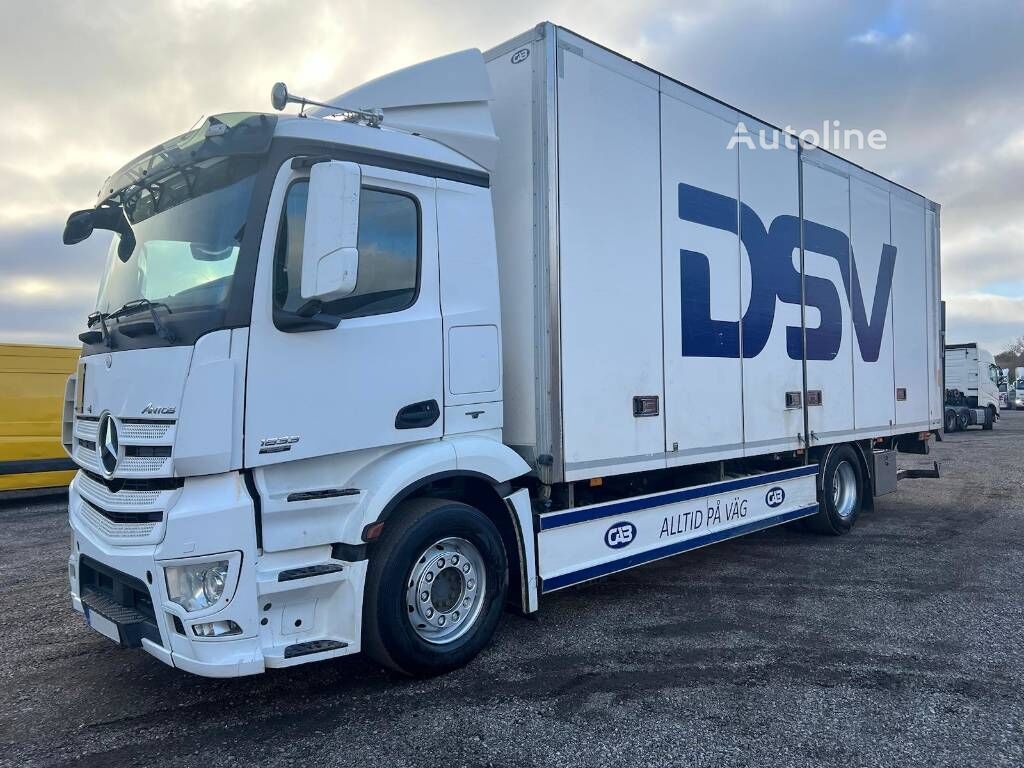 Mercedes-Benz Antos 1833 4x2 serie 7572 Euro 6 box truck