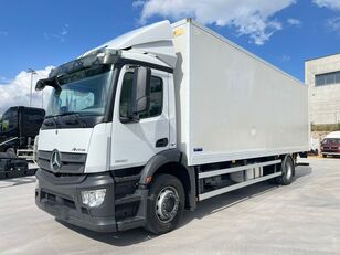 Mercedes-Benz Antos 19.30L  box truck